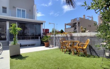 Property slide 50