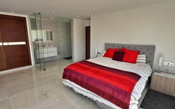 Property slide 30
