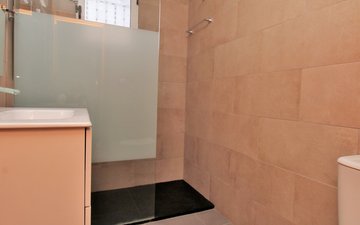 Property slide 20