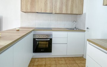 Property slide 7