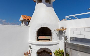 Property slide 25