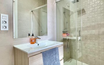 Property slide 20