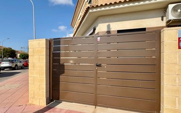 Property slide 30