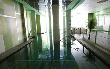 Property slide 21