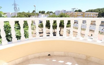 Property slide 14