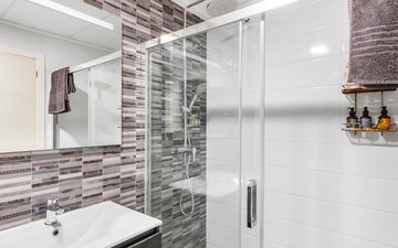 Property slide 15