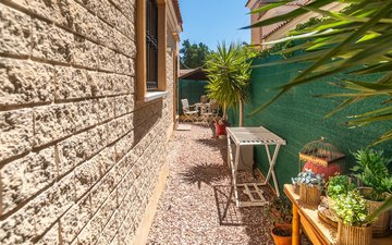 Property slide 27