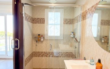Property slide 24