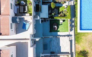 Property slide 39