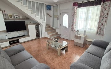 Property slide 10