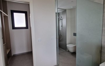 Property slide 35