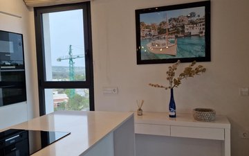 Property slide 43