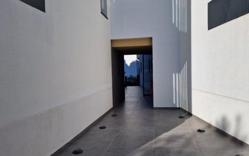 Property slide 49