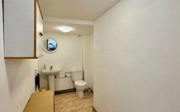 Property slide 31