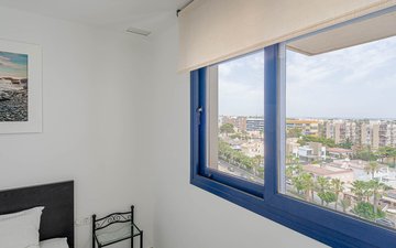 Property slide 31