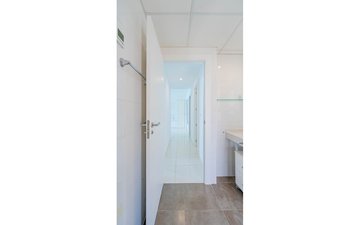 Property slide 44