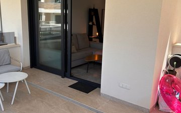 Property slide 21
