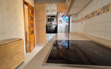 Property slide 23