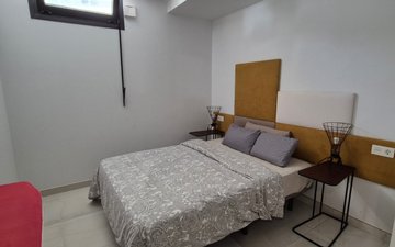 Property slide 48