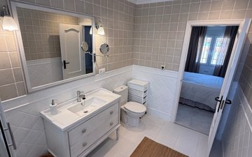 Property slide 22