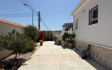 Property slide 39