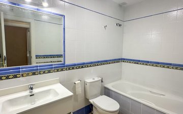 Property slide 21