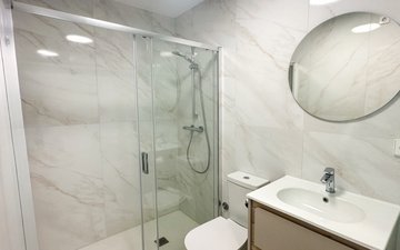 Property slide 20