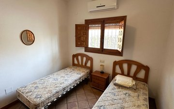 Property slide 16