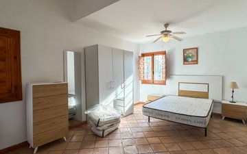 Property slide 25