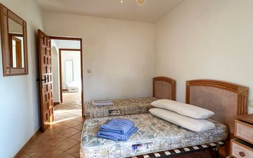 Property slide 29