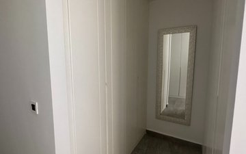 Property slide 32