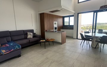 Property slide 47