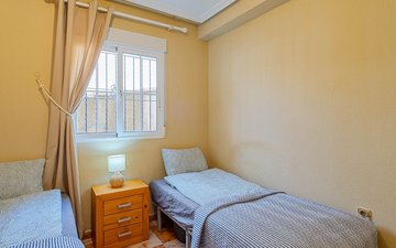 Property slide 20