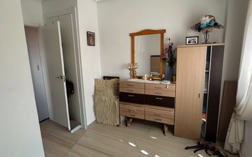 Property slide 10