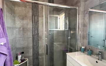 Property slide 22