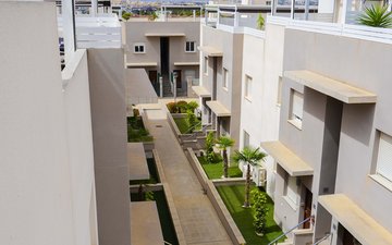 Property slide 42