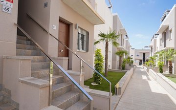 Property slide 43