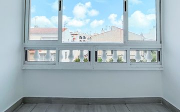 Property slide 5