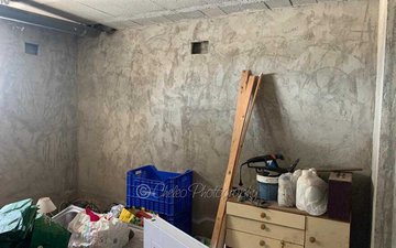 Property slide 42