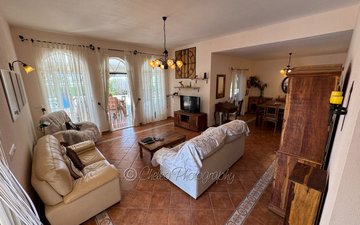 Property slide 14