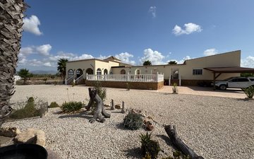 Property slide 40