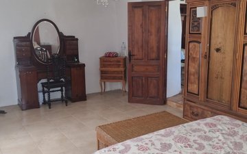 Property slide 34