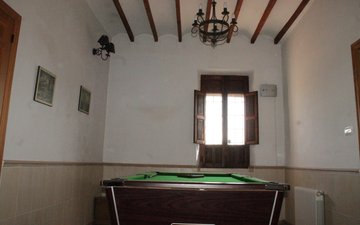 Property slide 20