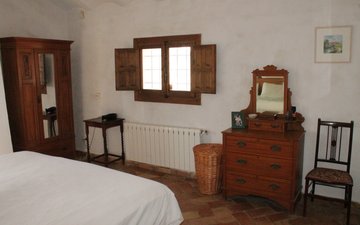 Property slide 40