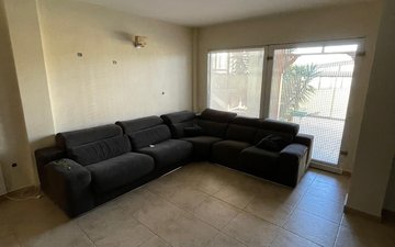 Property slide 10