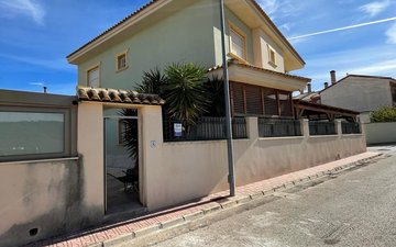 Property slide 47