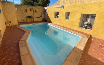 Property slide 34