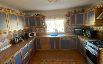 Property slide 14
