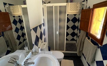 Property slide 20