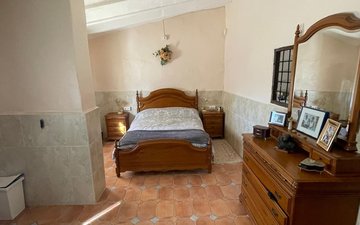 Property slide 23